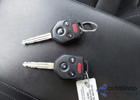 2017 Subaru Legacy 2.5I Premium из США, поврежденный, VIN 4S3BNAC62H3049680